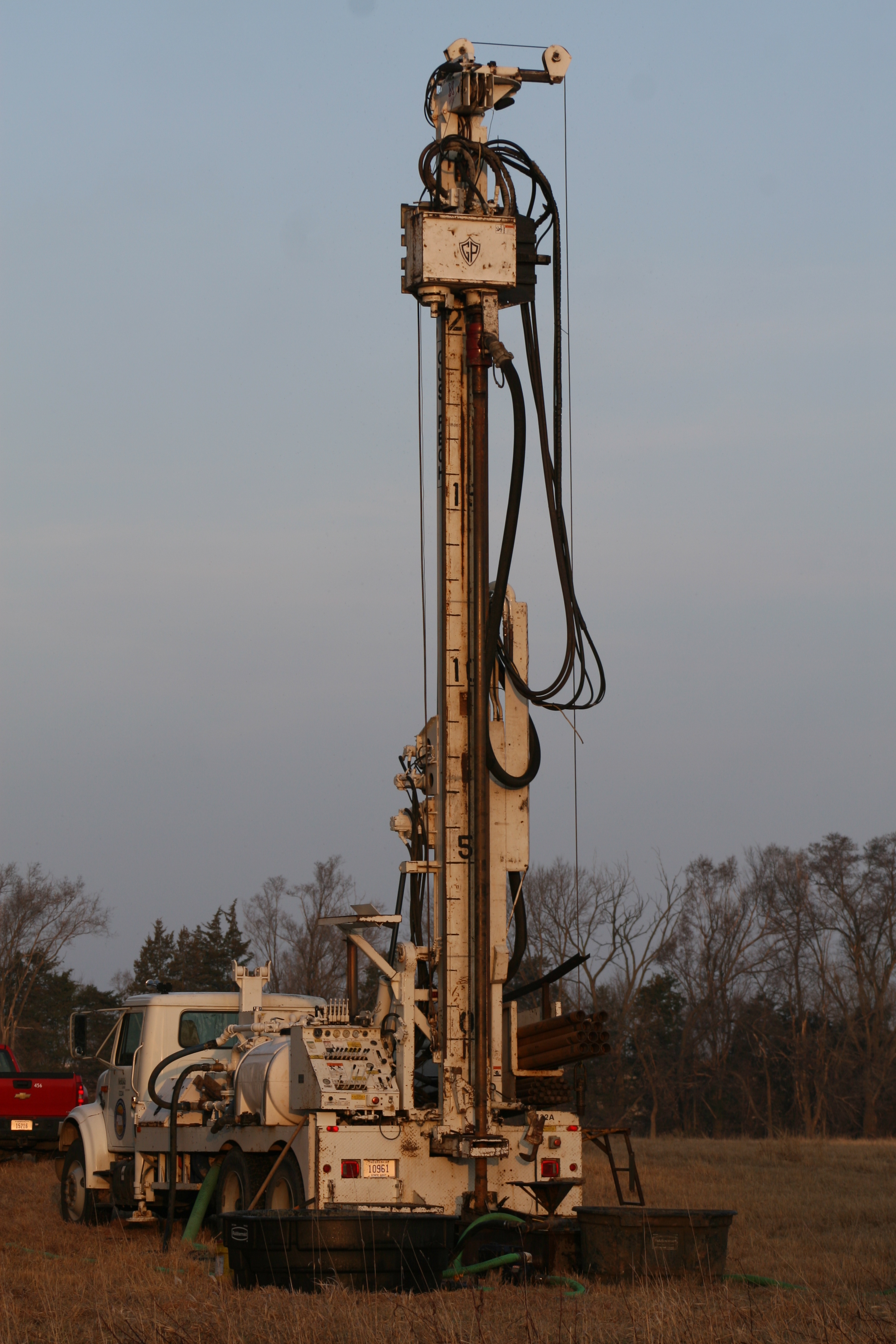 well drill rig