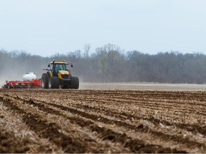 By incorporating residual nitrate-nitrogen into the nitrogen fertilizer prescription, there is potential to substantially reduce fertilizer cost per acre.