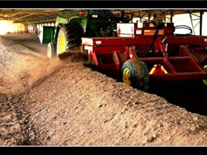 Partially composted broiler litter offers advantages to Nebraska crops.