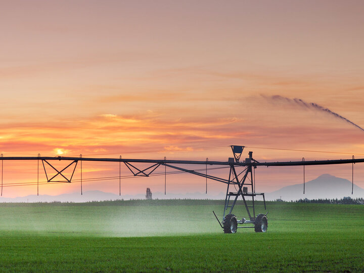 Center pivot irrigating a field.