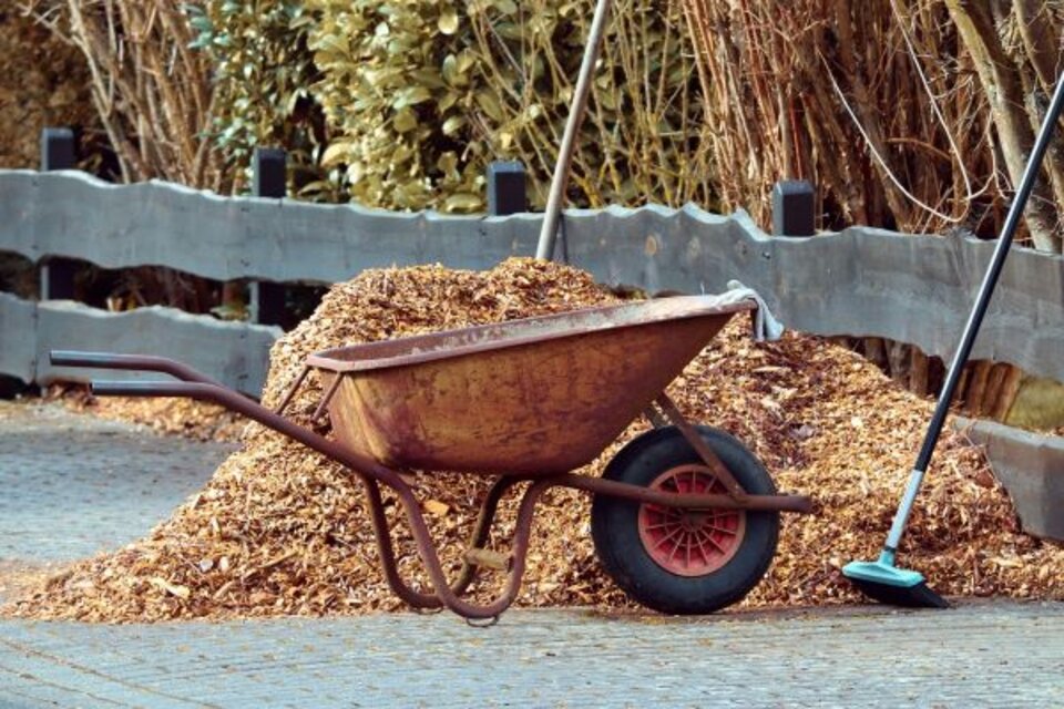 pile of mulch