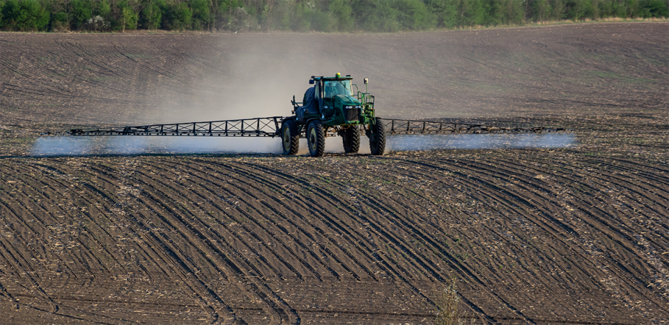 For producers planting corn-on-corn this growing season, Nebraska Extension encourages taking soil samples to determine accurate nitrate levels and adjusting N application rates accordingly, as there may be considerable amounts of residual nitrogen left from the previous corn crop. 